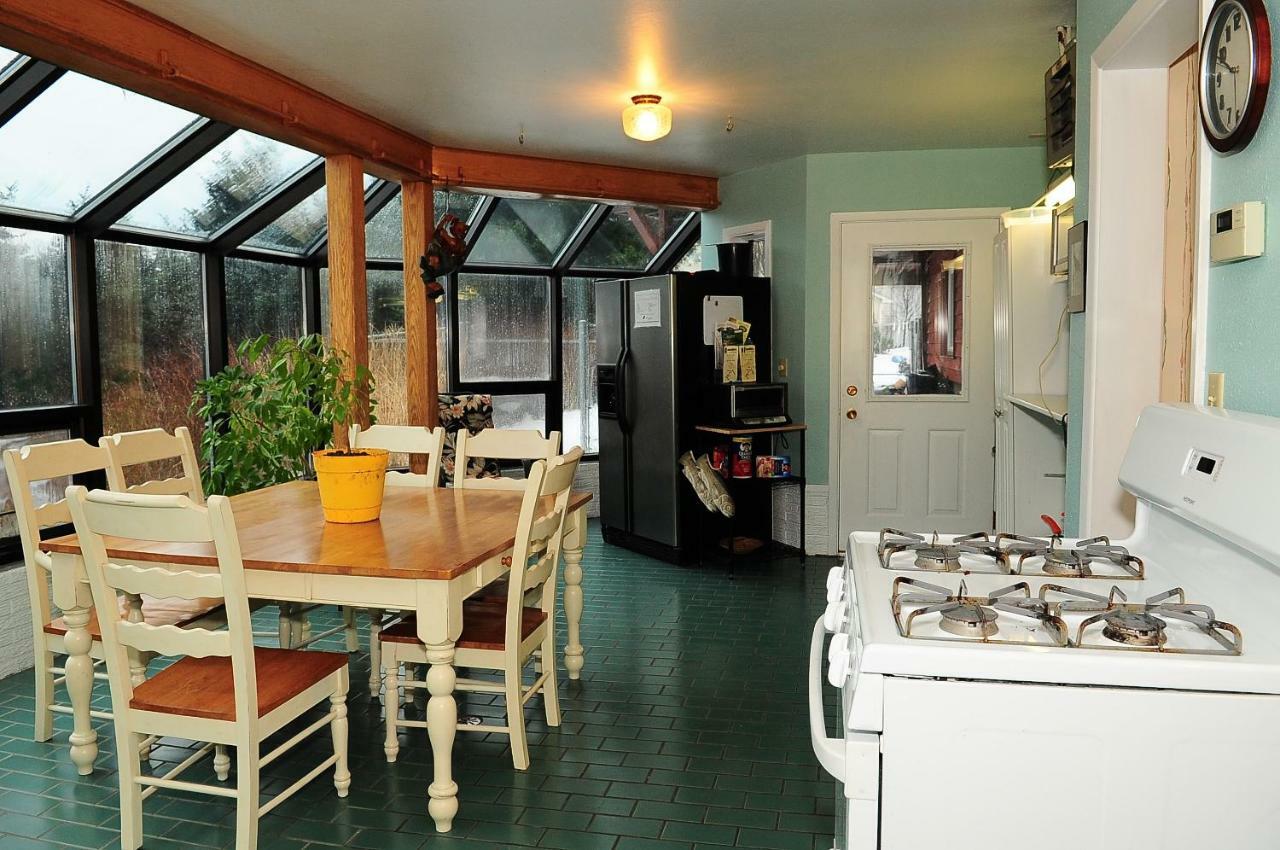 Cranky Crow Bed & Breakfast Kodiak Luaran gambar